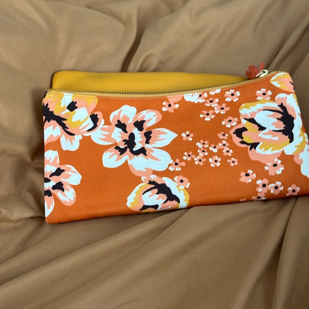 Floral Pouch Wallet